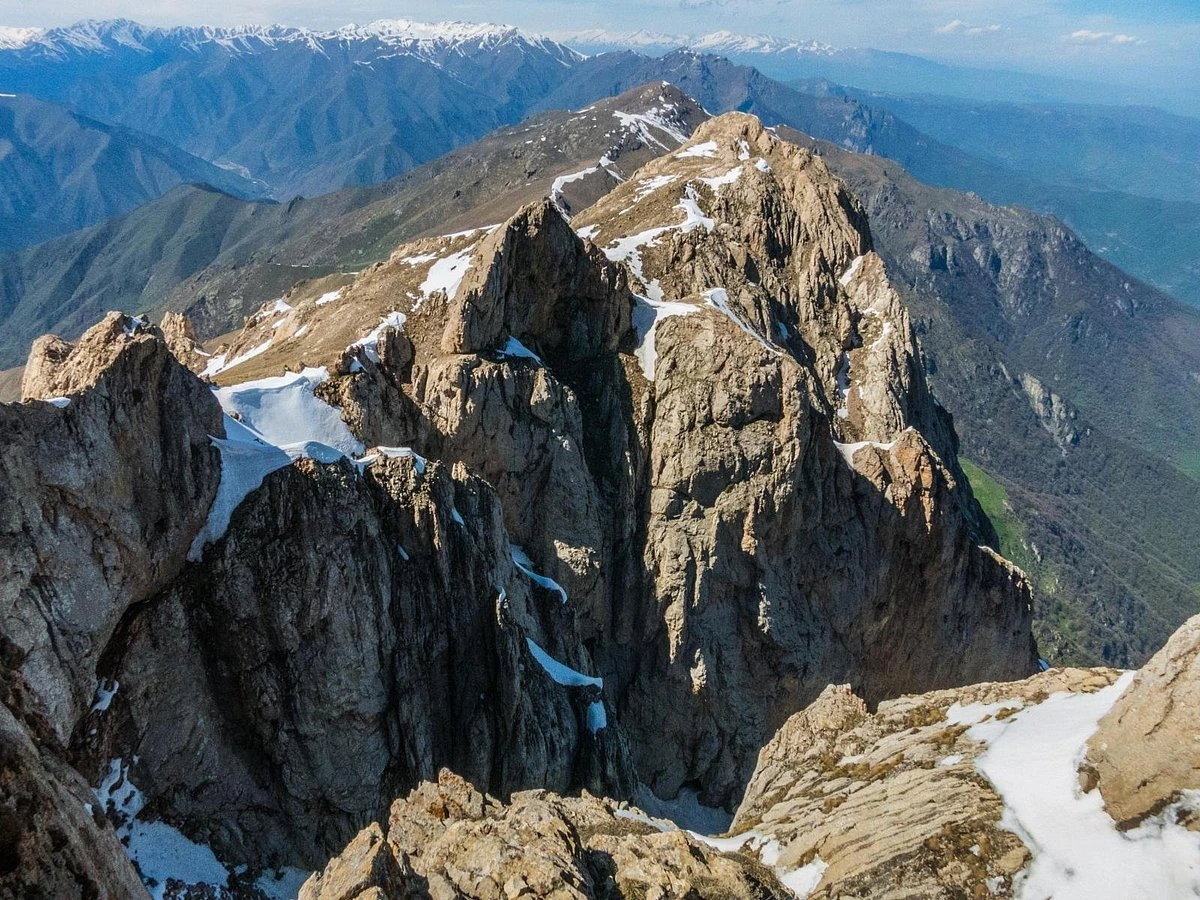 Mount Khustup 2