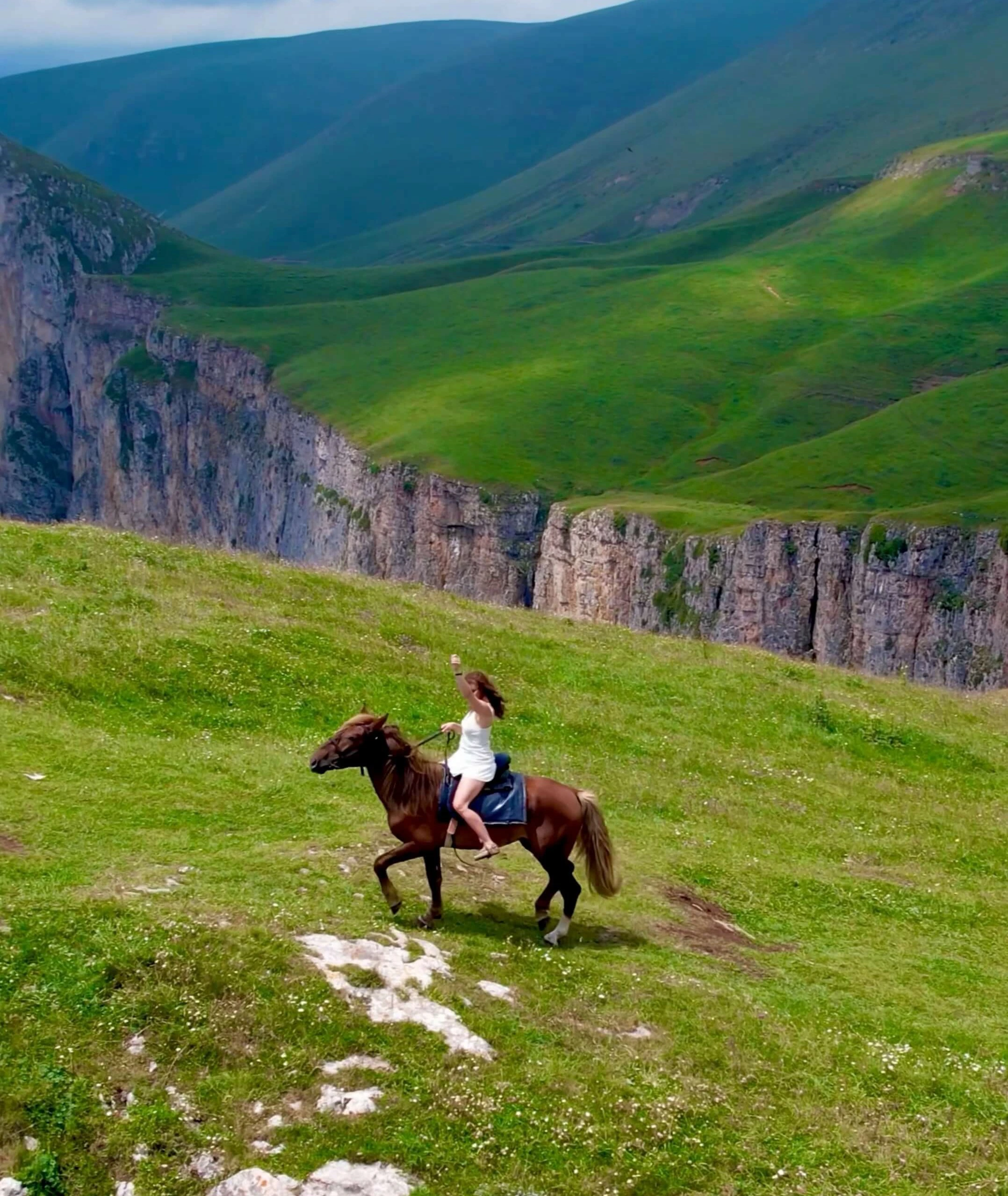 Mountain Horse Riding 2